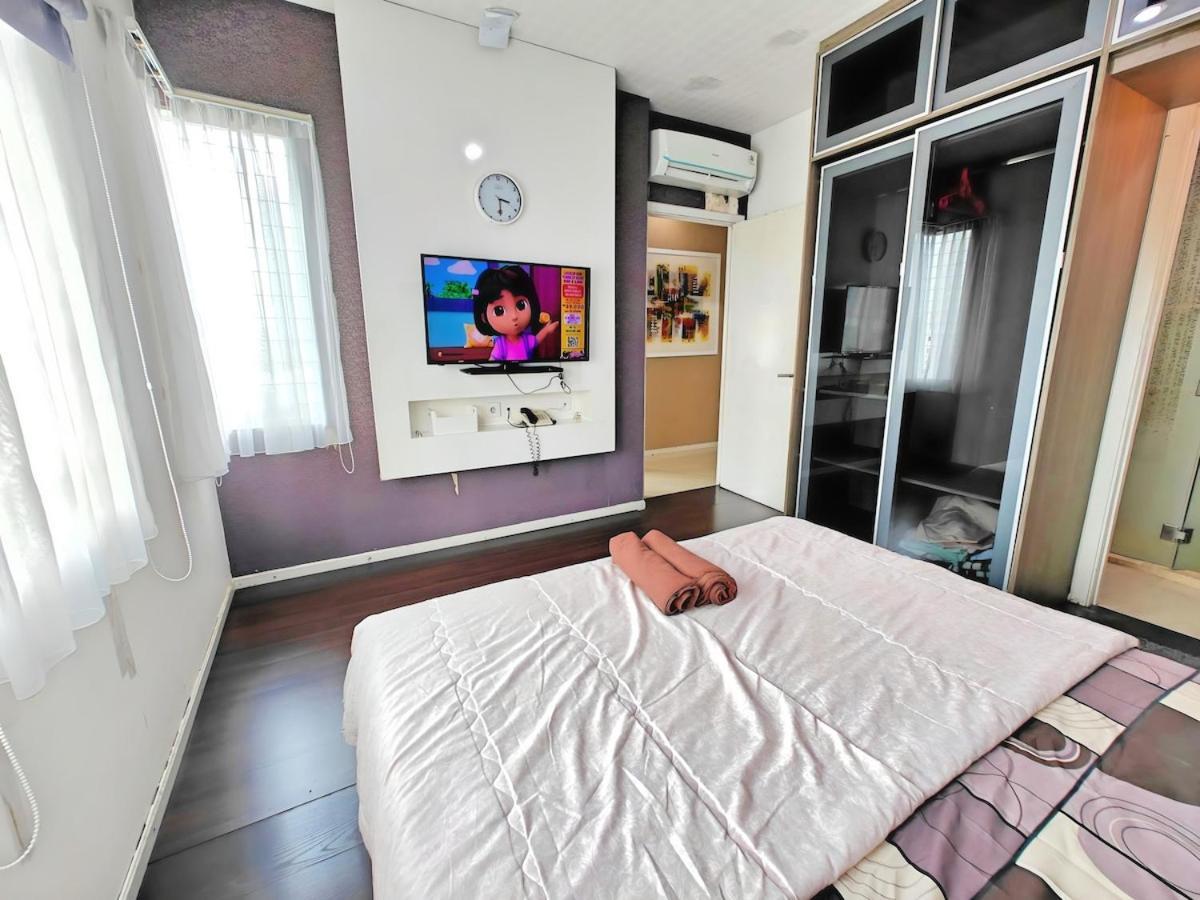 Strategic 3br Thamrin Near Pl & Gi By 2ndhome Apartemen Jakarta